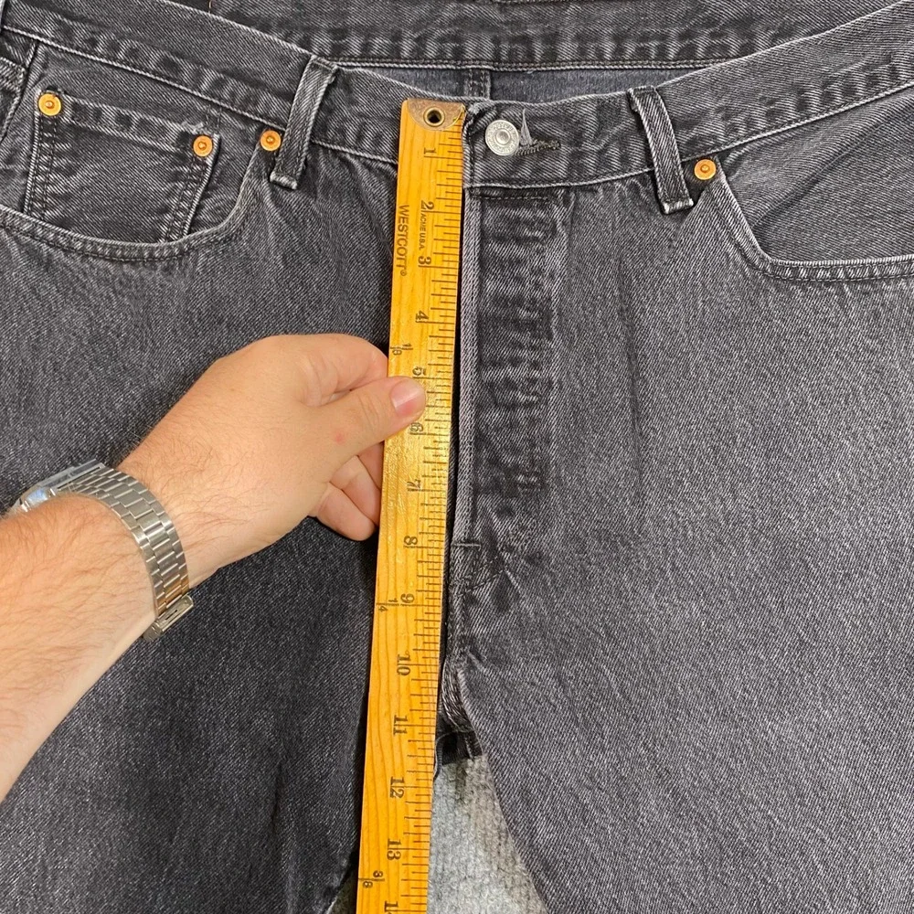 Levis 501 Mens Jeans 38x30 Faded Black Button Fly Original Straight Leg 501-0660